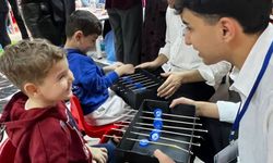 Üniversiteliler, anaokulu öğrencileriyle 'Bilim-Çocuk El Ele' etkinliğinde buluştu