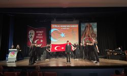 "VATAN SEVGİSİYLE NESİLLERE YOL GÖSTERDİ"