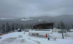Yurduntepe Kayak Merkezi'nde kar yağışı etkili oldu
