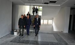 Akçaabat Belediye Başkanı Ekim, okul inşaatında incelemelerde bulundu