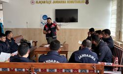 Alaçam'da jandarma personeline sigara bağımlılığı eğitimi verildi
