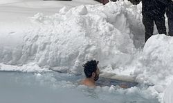 Bolu'da tatilci sıfırın altında 10 derecede buz tutmuş havuza girdi