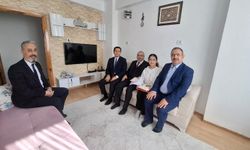 Çorum'da evde eğitim alan öğrenciye karnesi verildi