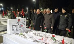 Çorum'da şehit aileleri yeni yıla şehitlikte girdi