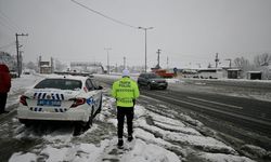 GÜNCELLEME - Bolu Dağı'nın Ankara istikameti ağır tonajlı araçların geçişine açıldı