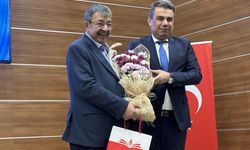 Kastamonu'da Hayati İnanç'ın katılımıyla 'Köklerden Geleceğe Aile' konferansı gerçekleşti