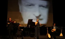 Nâzım Hikmet 124. yaşında Bursa Nilüfer'de konserle anıldı