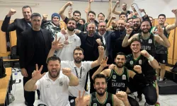 Sakarya Büyükşehir İzmir'den de galip döndü