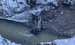 Samsun'da hafif ticari aracın devrilmesi sonucu 1 kişi öldü, 2 kişi yaralandı