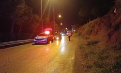 Sinop'ta devrilen motosikletin sürücüsü yaralandı