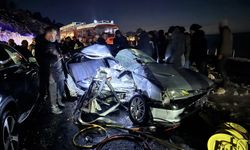 Sinop'ta iki otomobil çarpıştı, 2 kişi öldü, 6 kişi yaralandı