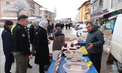 Sulusaray Kaymakamı Safiye Orhan, pazar yerini ziyaret etti