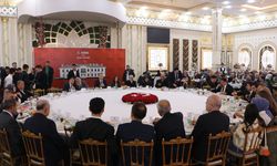 Trabzon Valiliğine atanan Vali Şahin için veda yemeği verildi