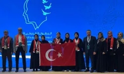 Uluslarararası Arapça'da dünya ikincisi oldular