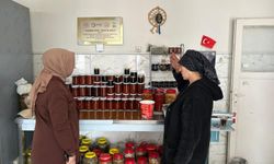 Yeşilyurt Kaymakamı Altın'dan kadın kooperatifini ziyaret