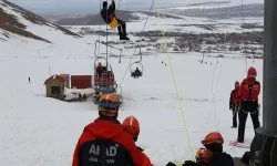 AFAD'dan Van'da çığda tatbikat nefes kesti