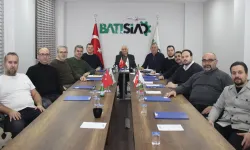 Ahmet Er başkanlığındaki BATISİAD'da görev bölümü