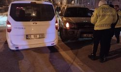 Amasya'da iki otomobilin çarpıştığı kazada 2 kişi yaralandı