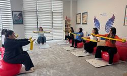 Bartın'da anne adayları gebe okulunda aldıkları eğitimle bilinçleniyor