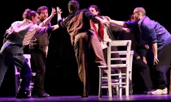 Bursa'da Tanpınar yılı! 'Üç Nefeslik Rüya' seyirciyle buluştu