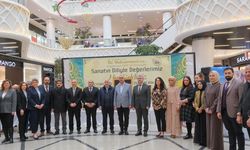 Çorum'da 'Hat, Tezhip ve Ebru Sergisi' açıldı