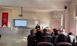 Çorum'da yazarlık atölyesi öğretmenlerle buluştu