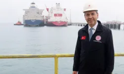 Ertuğrul Gazi FSRU'da kritik transfer... Türkiye'nin gazlaştırma kapasitesi 200 milyon metreküpe çıkıyor