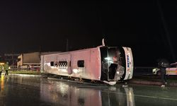 GÜNCELLEME - Samsun'da yolcu otobüsü devrildi, 7 kişi yaralandı