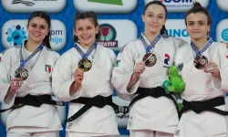 Kağıtspor'dan madalya yağmuru