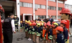 Konya 'da 45 bin ilkokul 1'lere itfaiye eğitimi