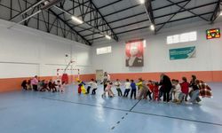 Küre'de minik öğrenciler sporla tanıştı
