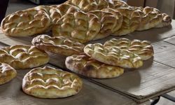 Ladik Belediyesi ihtiyaç sahibi ailelere günlük yemek ulaştırıyor