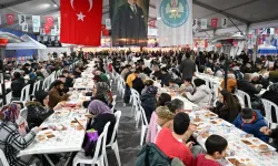 Manisa'da Ramazan'ın ilk iftarı paylaşıldı