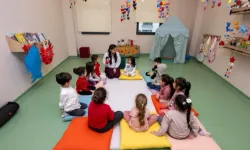 Mersin'de çocuk kampüsü atölyelerine yoğun ilgi