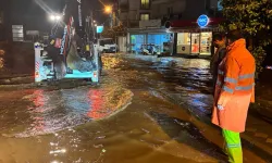 Muğla Milas'ta ekipler yoğun yağış ve fırtına nedeniyle 7/24 görev başındaydı