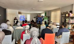 Salıpazarı'nda gençlere Avrupa Birliği kapsamındaki gençlik programları anlatıldı