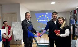 Salıpazarı'nda gençlik projeleri Ulusal Ajans'a sunuldu