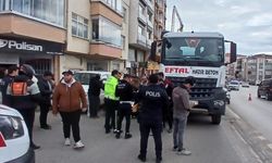Sinop'ta beton mikserinin çarptığı yaşlı adam ağır yaralandı