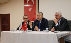 Trabzon Valisi Şahin, Of'ta istişare toplantısına katıldı