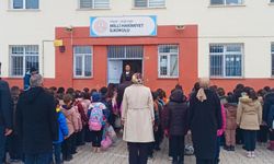 Yeşilyurt'ta, Kahramanmaraş merkezli depremlerde hayatını kaybedenler anıldı