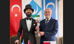 BARIŞ VE İNSAN HAKLARI ÖDÜLÜNÜ ALDI