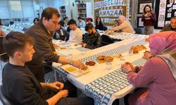 Bafra'da gönüllü geçler iftarda buluştu