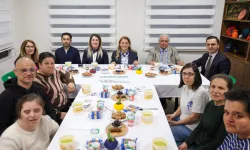 Bakırköy'de Engelsiz Yaşamevi'nde iftar buluşması