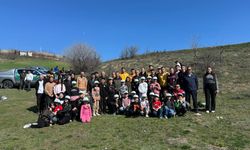 Bayat'ta 105 fidan toprakla buluşturuldu