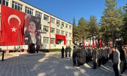 Bayat'ta 18 Mart Şehitleri Anma Günü ve Çanakkale Deniz Zaferi'nin 111. yıl dönümü kutlandı