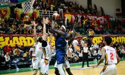 Çayırova şampiyonluk yolunda potada hata yapmadı