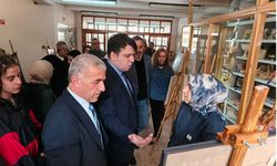 Çaykara'da 'Hüsn-i Hat ve Ebru' sergisi açıldı