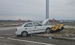 Çorum'da iki otomobilin çarpıştığı kazada 6 kişi yaralandı