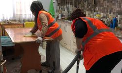 İHTİYAÇ SAHİPLERİNE EV TEMİZLİĞİ