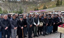 Giresun'daki kazada hayatını kaybeden kardeşlerin cenazesi defnedildi